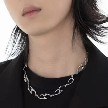 New Irregular Shaped Metal Necklace ( UAE Delivery Time: 1-3 Days )